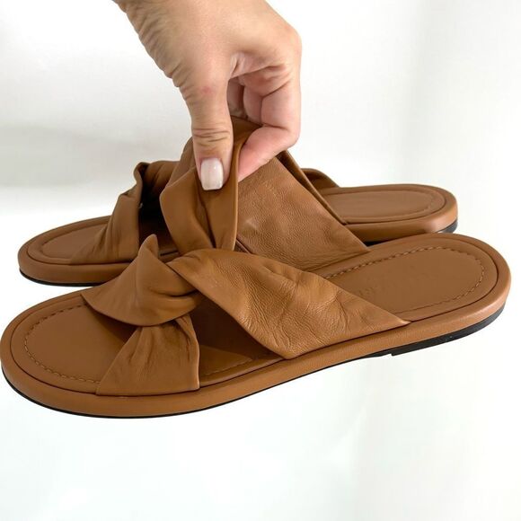 EVERLANE The Day Twist Sandal in Desert Ten - Picture 10 of 15